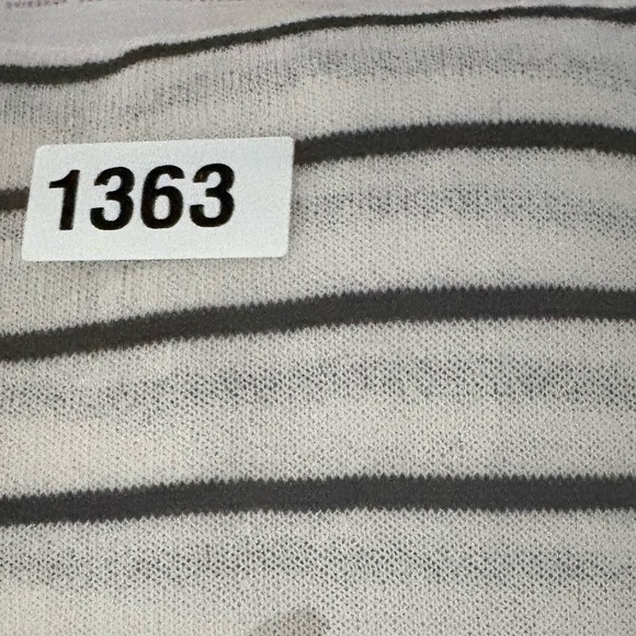 HALOGEN Open Style Linen Blend
Black White Striped Duster
Sweater Women Size Sm - Picture 9 of 9